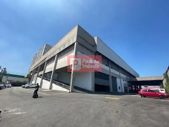 Galpão / Barracão com 12158m², à venda ou para alugar, no bairro Santo Amaro em São Paulo