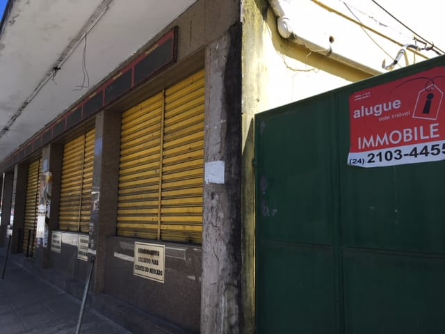 Galpão / Barracão para alugar, no bairro Bingen em Petrópolis