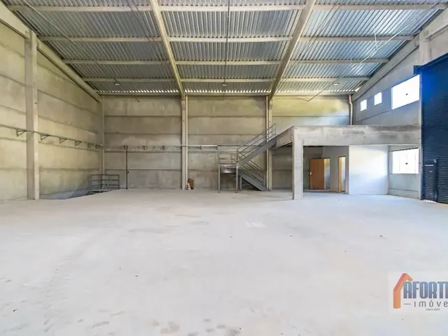 Galpão para alugar, no bairro Recanto Verde em Campina Grande Do Sul