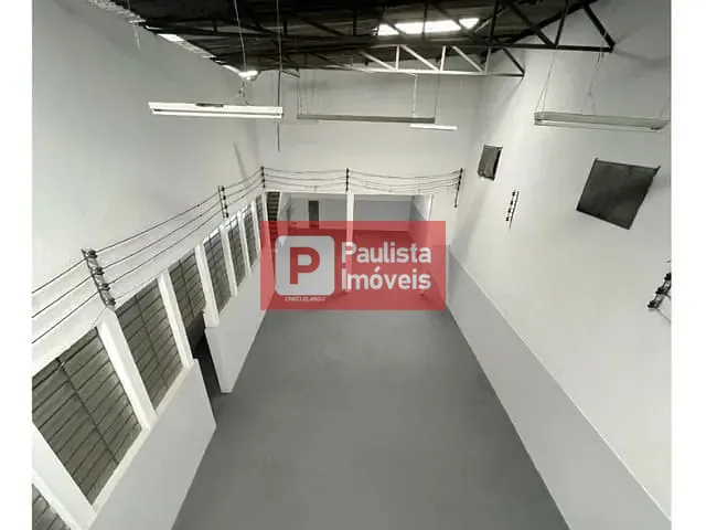 Galpão / Barracão com 550m², à venda ou para alugar, no bairro Vila Baby em São Paulo