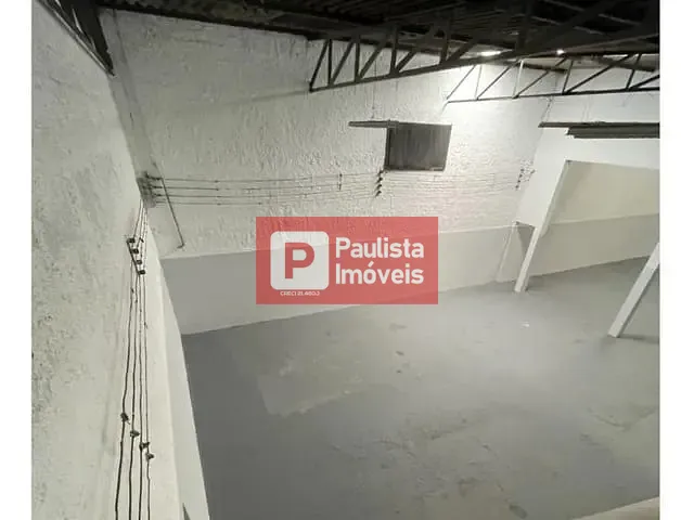 Galpão / Barracão com 550m², à venda ou para alugar, no bairro Vila Baby em São Paulo