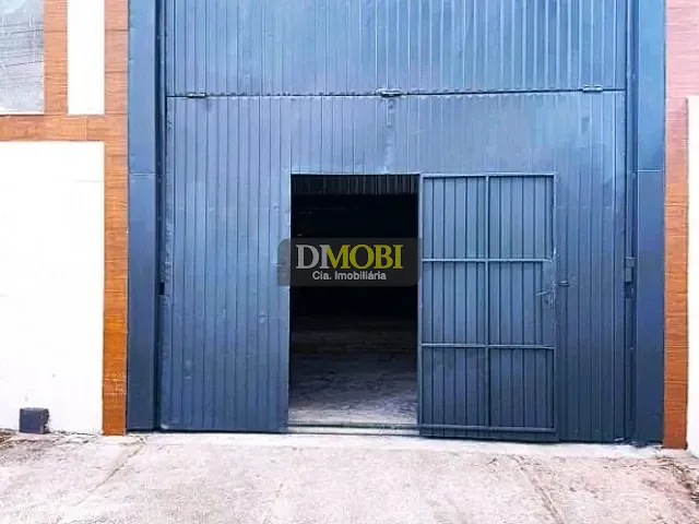 Galpão com 330m², para alugar, no bairro Bom Princípio em Gravataí