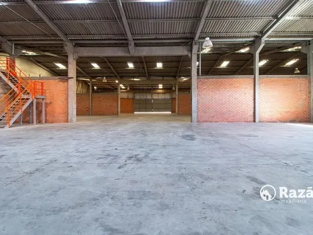 Galpão para alugar, no bairro Campo Largo/ Jardim Alvorada em Curitiba