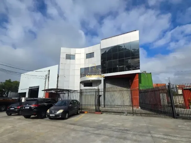 Galpão para alugar, no bairro Uberaba em Curitiba