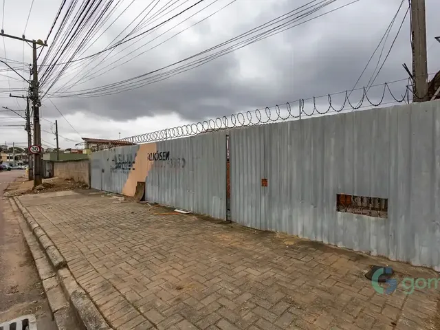Galpão com 460m², à venda, no bairro Novo Mundo em Curitiba