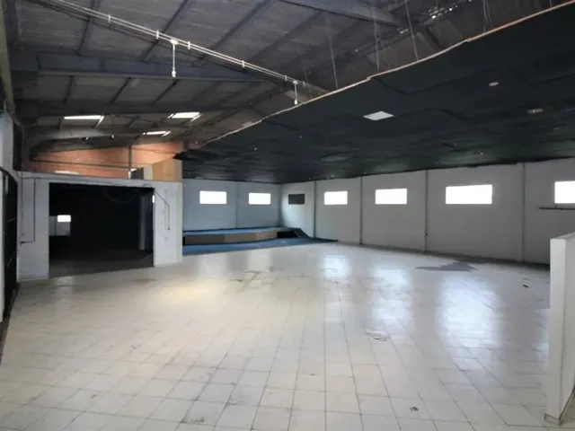 Galpão à venda, no bairro Cidade Industrial em Curitiba