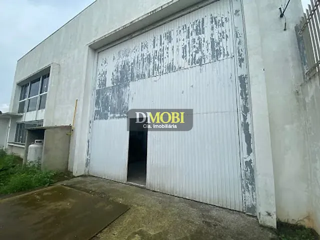 Galpão com 800m², à venda, no bairro Distrito Industrial em Cachoeirinha