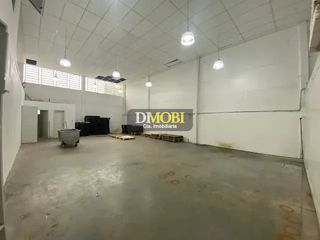 Galpão com 800m², à venda, no bairro Distrito Industrial em Cachoeirinha