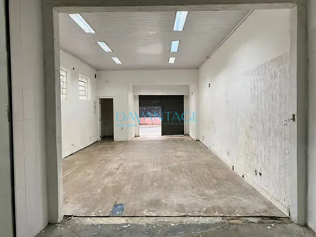 Galpão / Barracão com 295m², à venda ou para alugar, no bairro Lapa em São Paulo