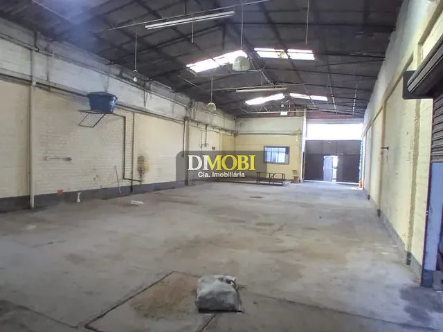 Galpão com 300m², à venda, no bairro Vera Cruz em Gravataí