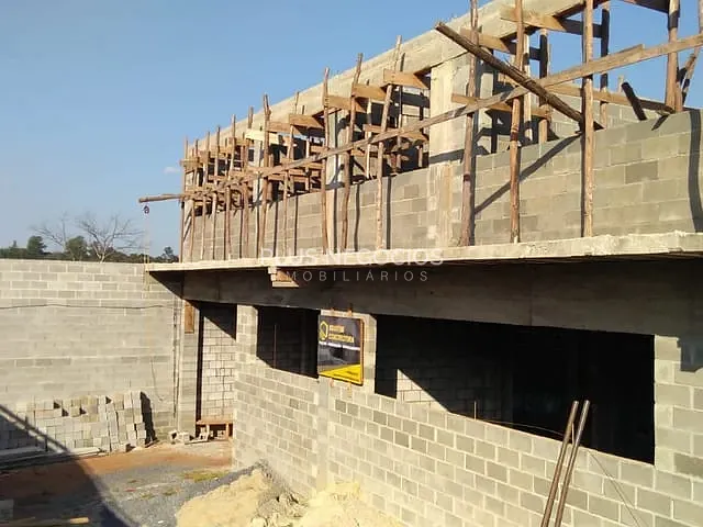 Galpão / Barracão com 1000m², à venda, no bairro Parque Industrial Prestes (Éden) em Sorocaba