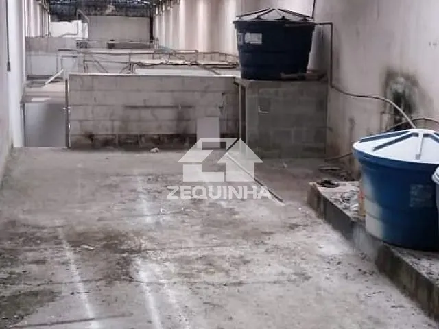 Galpão / Barracão com 490m², para alugar, no bairro Jardim Novo Osasco em Osasco