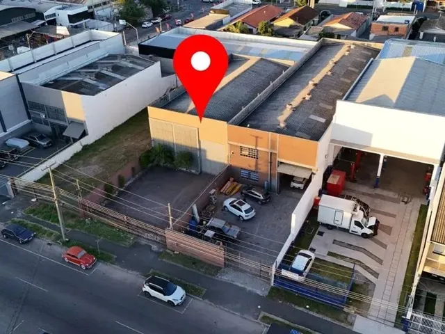 Galpão para alugar, no bairro Hauer em Curitiba