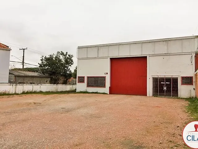 Galpão com 1075m², para alugar, no bairro Hauer em Curitiba