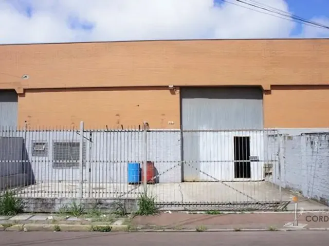 Galpão à venda, no bairro Afonso Pena em São José Dos Pinhais