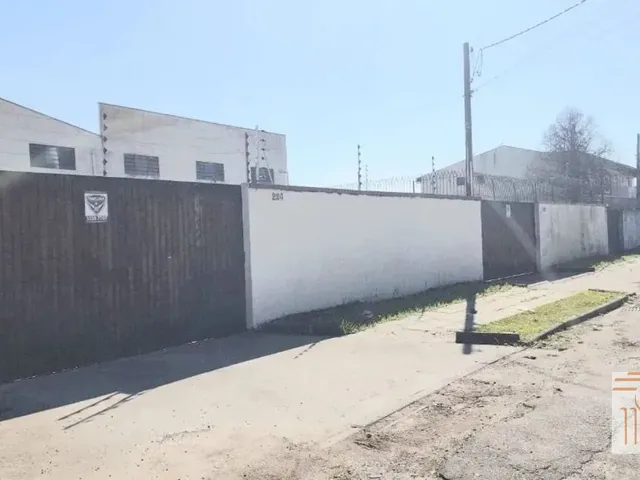 Galpão à venda, no bairro Uberaba em Curitiba