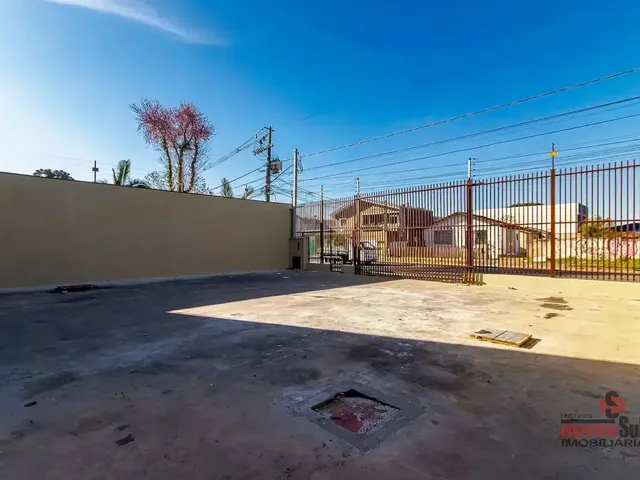 Galpão com 770m², à venda, no bairro Boqueirão em Curitiba
