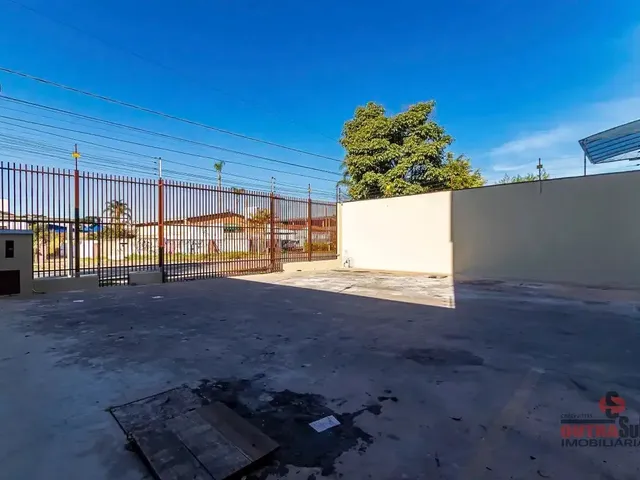 Galpão com 770m², à venda, no bairro Boqueirão em Curitiba