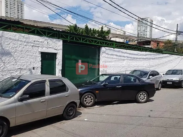 Galpão / Barracão com 470m², para alugar, no bairro Brooklin em São Paulo