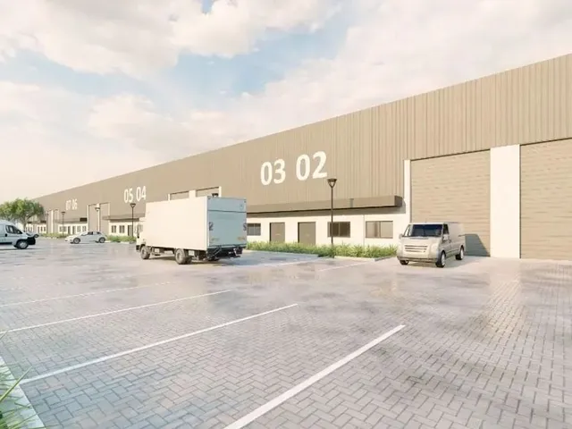 Galpão com 11700m², para alugar, no bairro Boqueirão em Curitiba