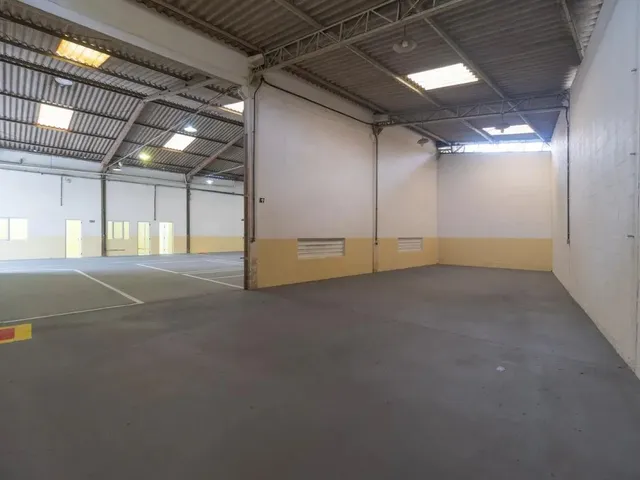 Galpão para alugar, no bairro Cidade Industrial em Curitiba
