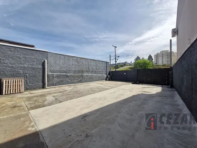 Galpão para alugar, no bairro Atuba em Curitiba