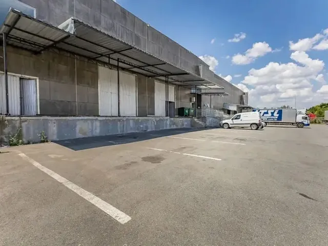 Galpão com 9470m², à venda ou para alugar, no bairro Cidade Industrial em Curitiba