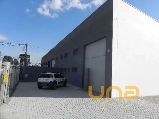 Galpão com 930m², para alugar, no bairro Não informado em Pinhais
