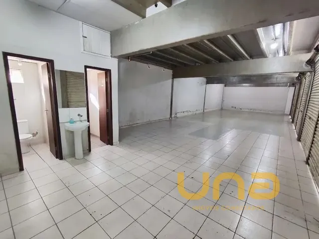 Galpão para alugar, no bairro CAMPO COMPRIDO em Curitiba
