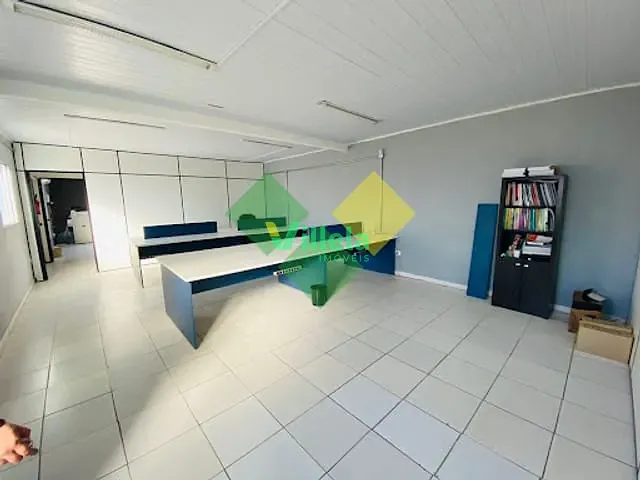 Galpão / Barracão com 198m², à venda, no bairro Jardim Santa Rita II em Itaquaquecetuba