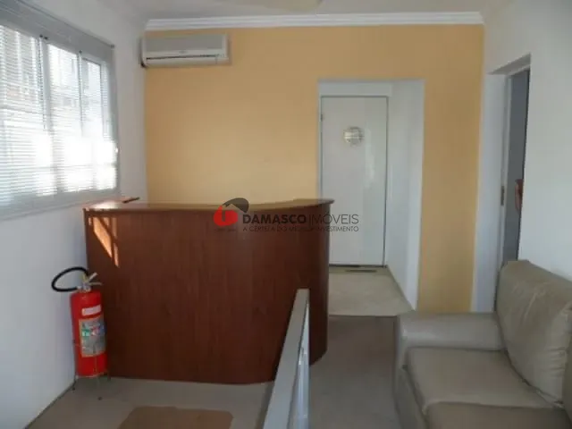 Galpão / Barracão com 500m², para alugar, no bairro Santa Paula em São Caetano do Sul