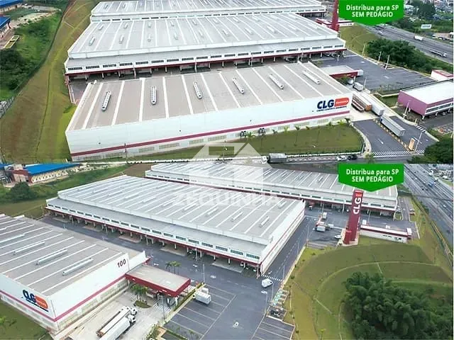 Galpão / Barracão com 1426m², para alugar, no bairro Jardim Presidente Dutra em Guarulhos