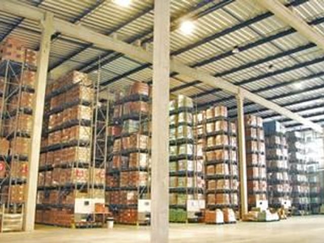 Galpão / Barracão com 10000m², à venda ou para alugar, no bairro Vila Jovina em Cotia