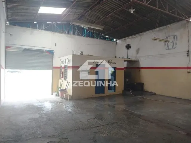 Galpão / Barracão com 300m², à venda, no bairro Presidente Altino em Osasco