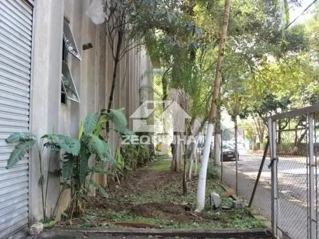 Galpão / Barracão com 2243m², à venda, no bairro Jurubatuba em Sao Paulo
