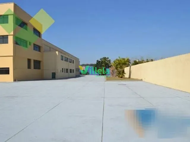 Galpão / Barracão com 2500m², à venda, no bairro Jardim das Cerejeiras em Arujá