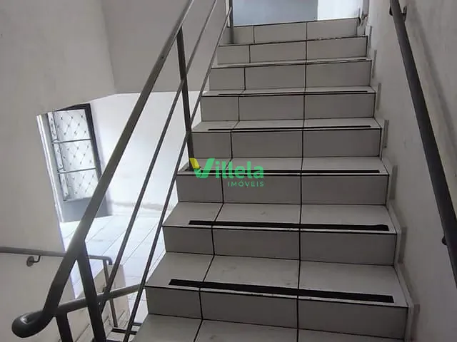 Galpão / Barracão com 750m², para alugar, no bairro Una em Itaquaquecetuba