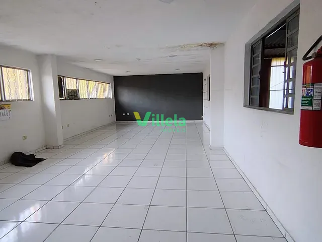 Galpão / Barracão com 750m², para alugar, no bairro Una em Itaquaquecetuba