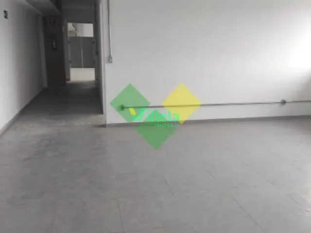 Galpão / Barracão com 2300m², à venda, no bairro Parque São Pedro em Itaquaquecetuba