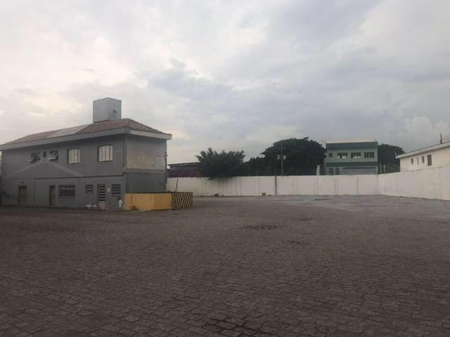 Galpão / Barracão com 4000m², à venda ou para alugar, no bairro Jaguará em São Paulo