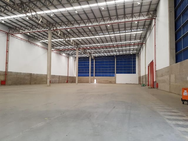 Galpão / Barracão com 4400m², para alugar, no bairro Polvilho em Cajamar