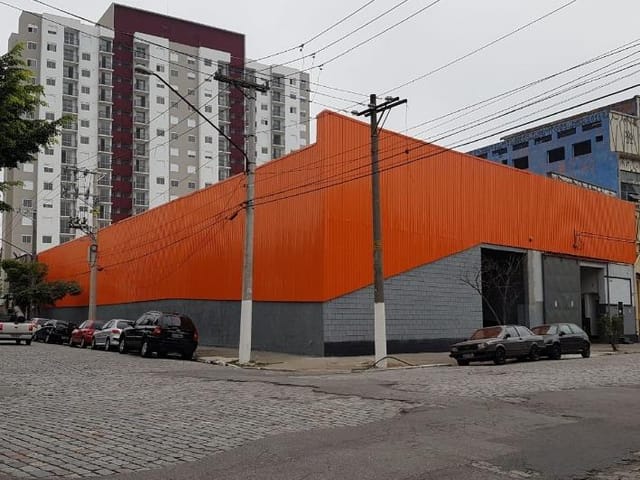 Galpão / Barracão com 750m², à venda, no bairro Vila Independência em São Paulo