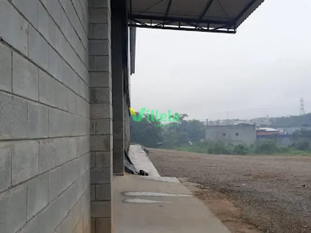 Galpão / Barracão com 8000m², à venda, no bairro Parque São Pedro em Itaquaquecetuba