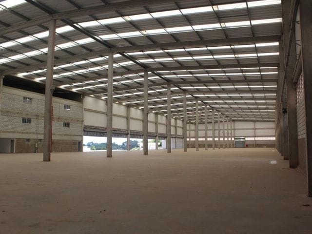 Galpão / Barracão com 9088m², à venda ou para alugar, no bairro Jardim da Glória em Cotia