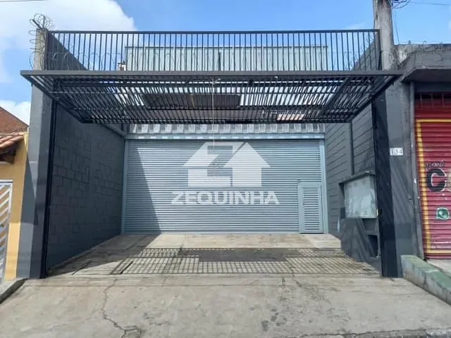 Galpão / Barracão com 225m², à venda, no bairro Jardim Copiuva em Carapicuiba