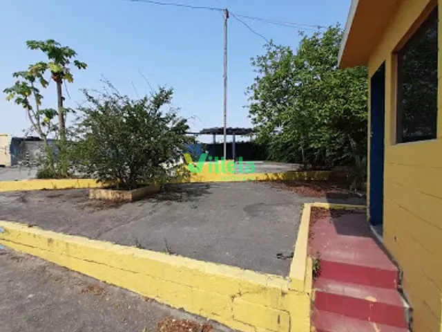 Galpão / Barracão com 3400m², à venda, no bairro Parque São Pedro em Itaquaquecetuba