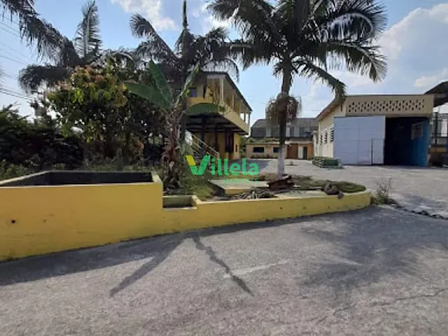 Galpão / Barracão com 3400m², à venda, no bairro Parque São Pedro em Itaquaquecetuba