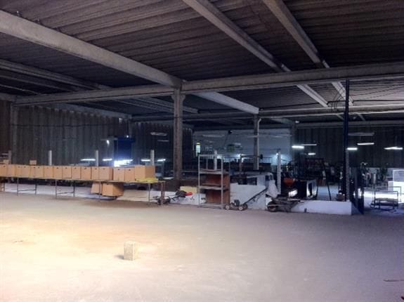 Galpão / Barracão com 12334m², à venda, no bairro Furnas em São Paulo