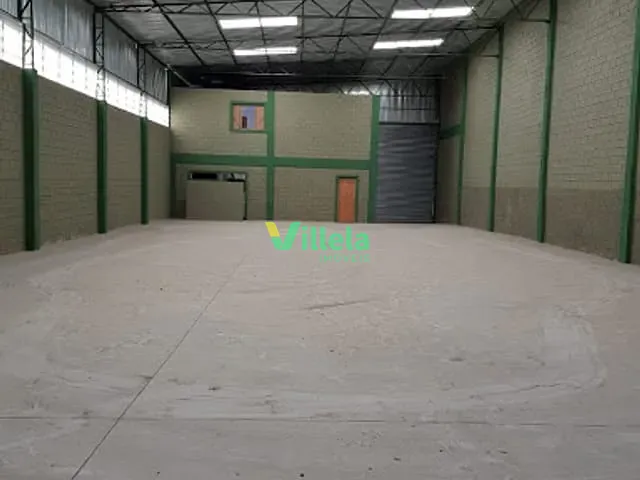 Galpão / Barracão com 625m², para alugar, no bairro Jardim Itapuã em Itaquaquecetuba