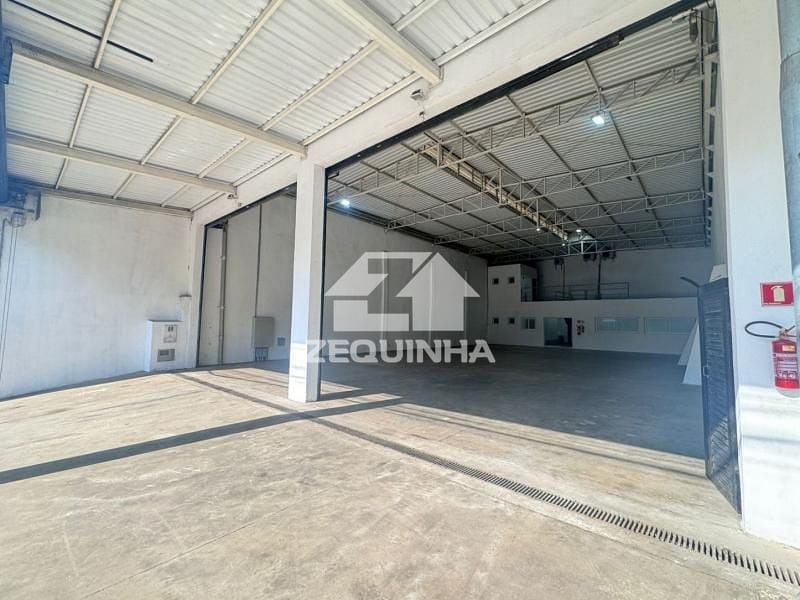 Depósito-Galpão, 527 m² - Foto 1